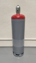 Obrázek k výrobku 8402 - lahev tlaková 61L na chladivo vratná, levý závit, jedn. ventil, červený pruh, pro chladivo A2L